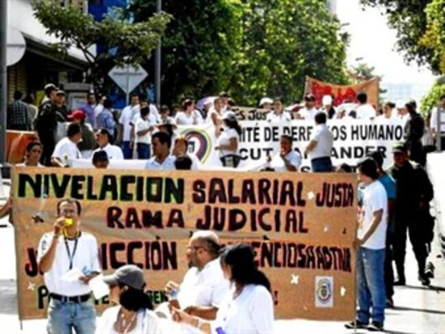 Judicatura propone que Gobierno acuda a ‘fondos especiales’ para conjurar paro judicial