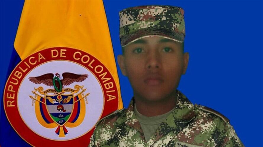 El soldado regular Luis Arturo Mejía Zumaque, de 23 años de edad, resultó afectado en una de sus piernas. Foto: Cortesía | Cuarta Brigada del Ejército Nacional
