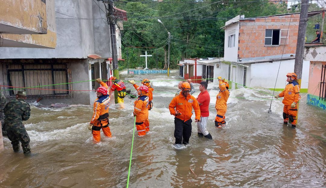 Inundación barrio La Trinidad - Santa Rosa de Cabal