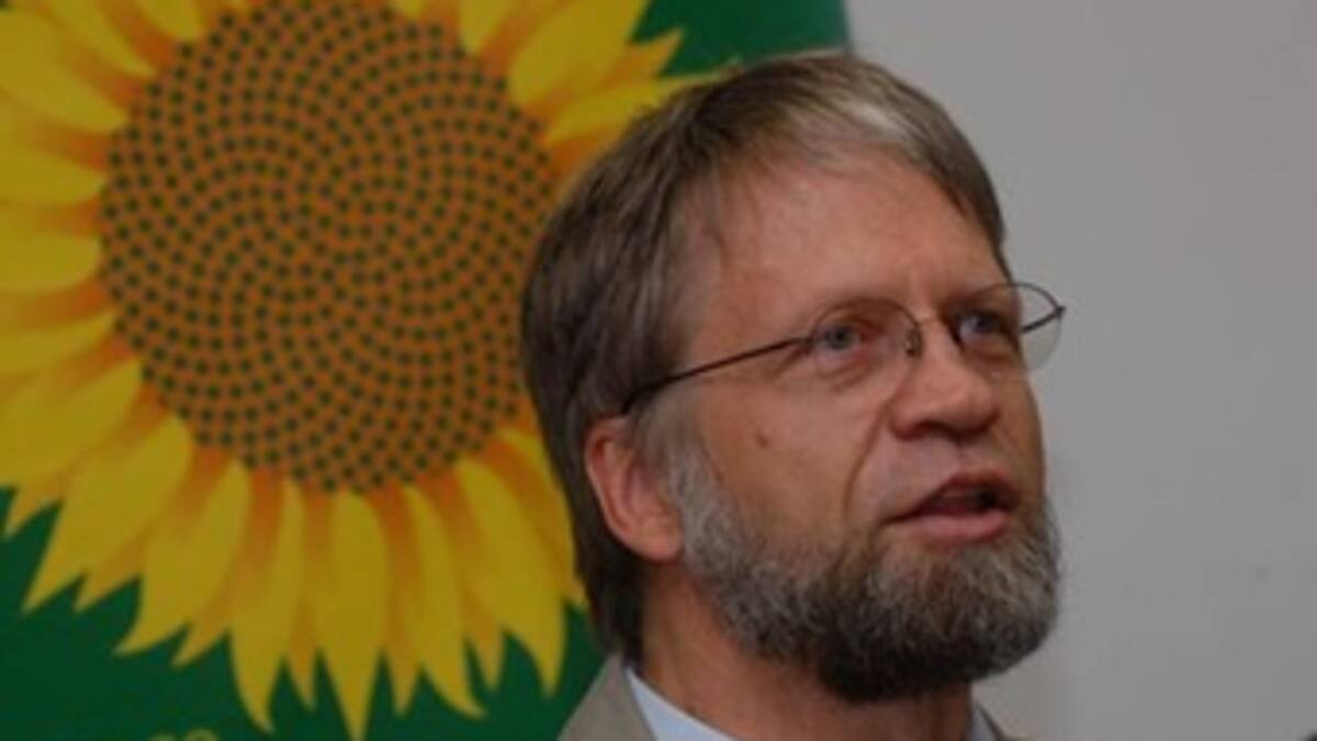 La U es socia de Samuel Moreno y ha colaborado en llevar a Bogotá al desastre: Antanas Mockus