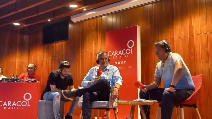 José Manuel Ríos, alcalde de Armenia en la luciérnaga