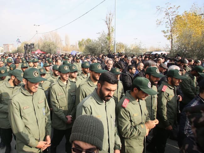 Autoridades de Irán prometen venganza tras ataque de EE.UU.