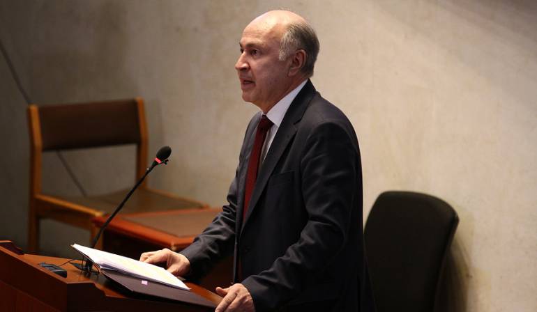 Enrique Gil Botero ministro de Justicia