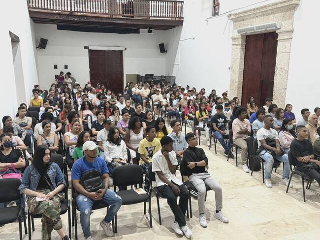 Unibac dio la bienvenida a sus nuevos estudiantes