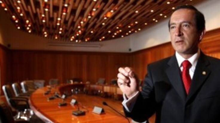 Corte Suprema responde a duros cuestionamientos del presidente Álvaro Uribe