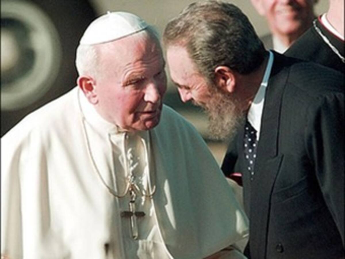 Hace 51 años Fidel Castro fue excomulgado por Juan XXIII