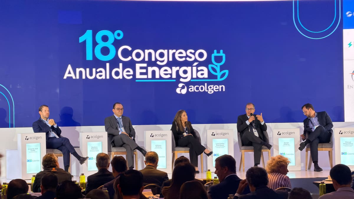 Gobierno estudia cambios al licenciamiento ambiental para agilizar proyectos