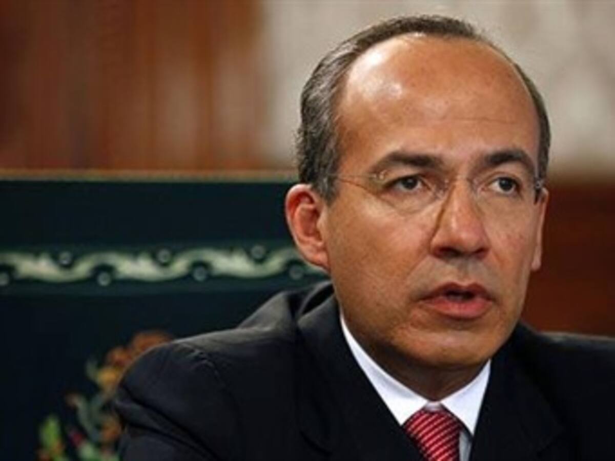 Calderón regresa a México sin decisiones concretas sobre reforma migratoria