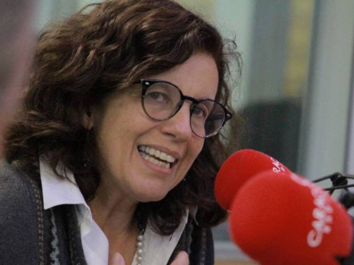 Ahora toca enfrentar a las Farc en el debate ideológico: Juanita