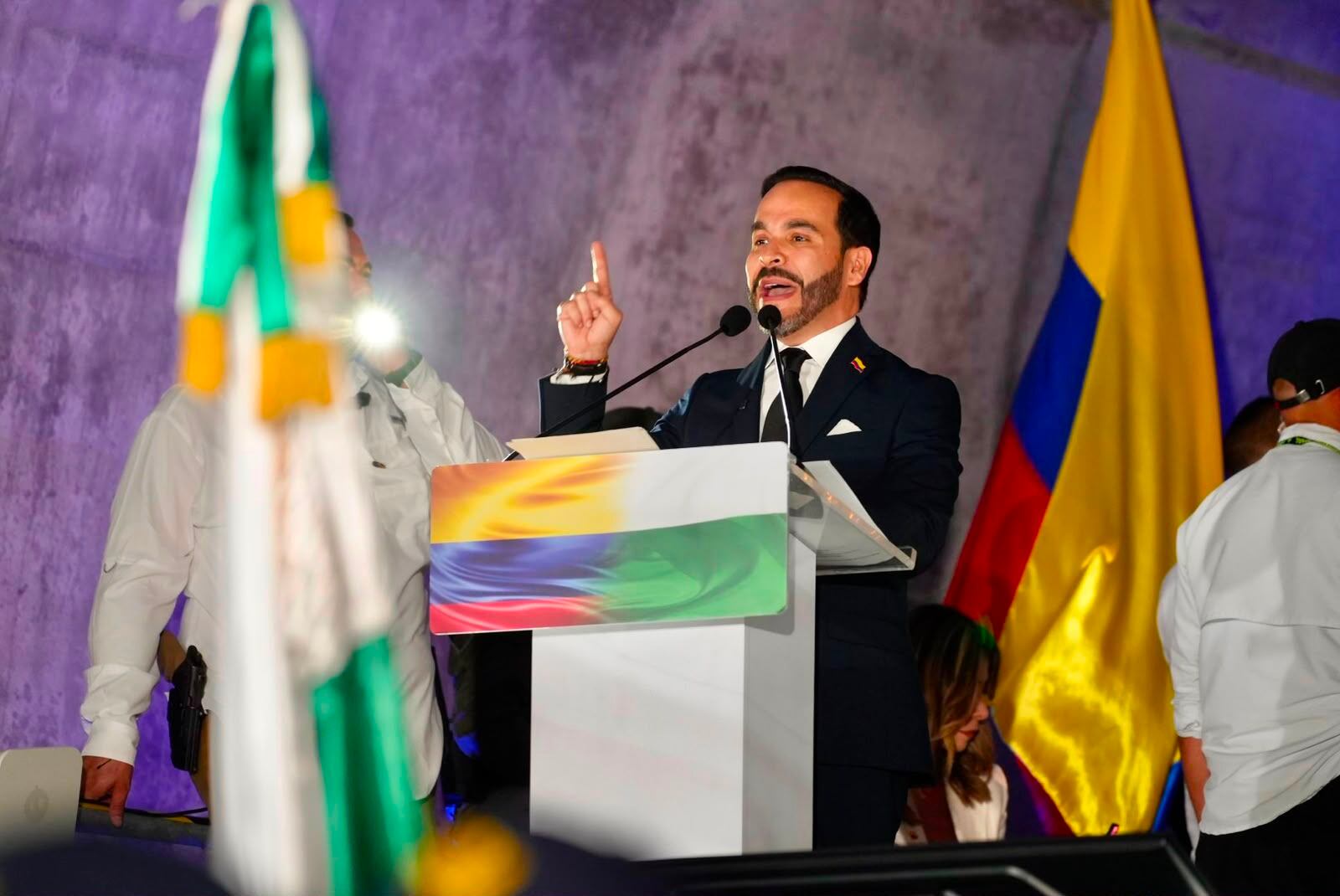 Abelardo de la Espriella en el Túnel del Toyo. Foto: Gobernación de Antioquia.
