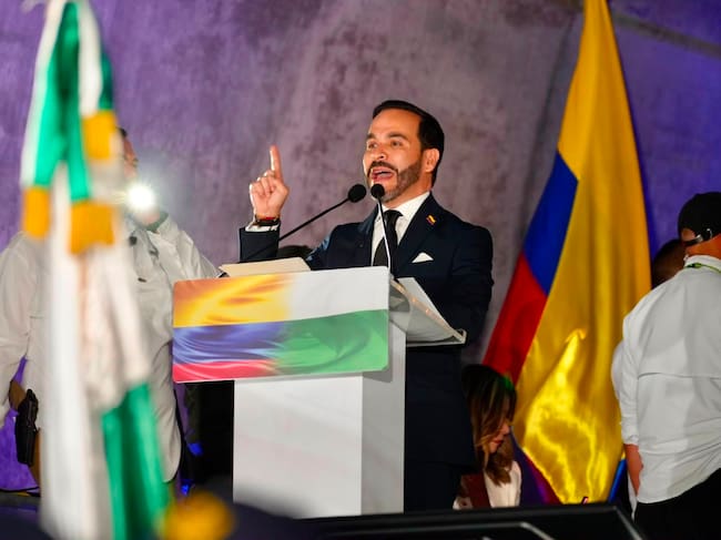 Abelardo de la Espriella en el Túnel del Toyo. Foto: Gobernación de Antioquia.