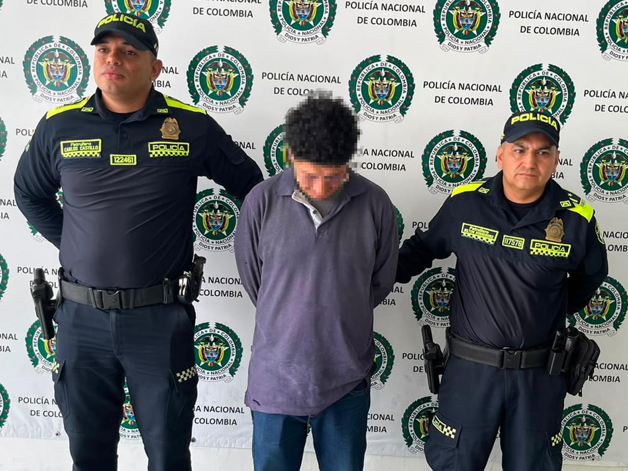 Capturan a alias "Chacho Petra", uno de los más buscados por feminicidio en Medellín. Foto: Policía Meval.