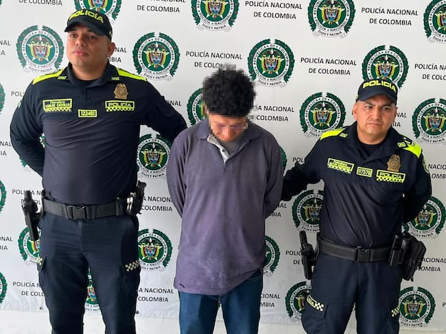 Capturan a alias "Chacho Petra", uno de los más buscados por feminicidio en Medellín. Foto: Policía Meval.