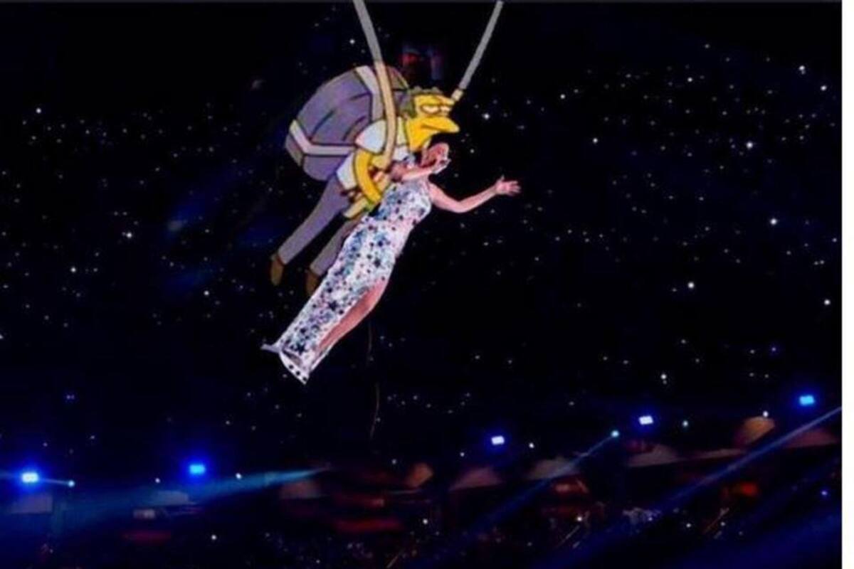 Los usuarios de las redes sociales crearon chistes gráficos sobre el partido y la presentación de Katy Perry. Fotos: Difusión.