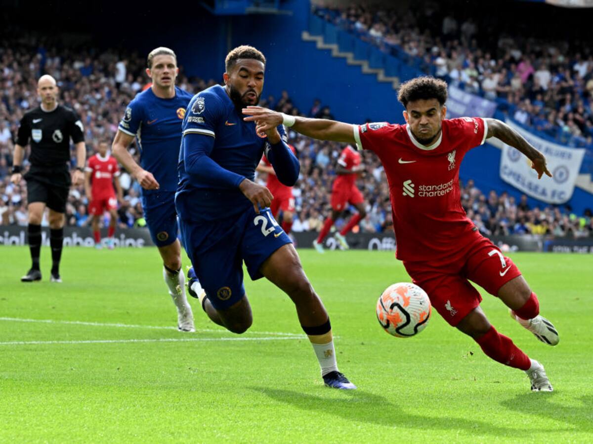 Liverpool, con gol de Díaz, iguala ante Chelsea en un partidazo digno de Premier League