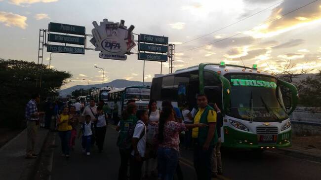 Paso fronterizo Colombia - Venezuela