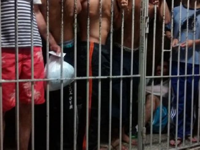 Ya son 83 contagiados de Covid-19 en el centro de detención de Rionegro