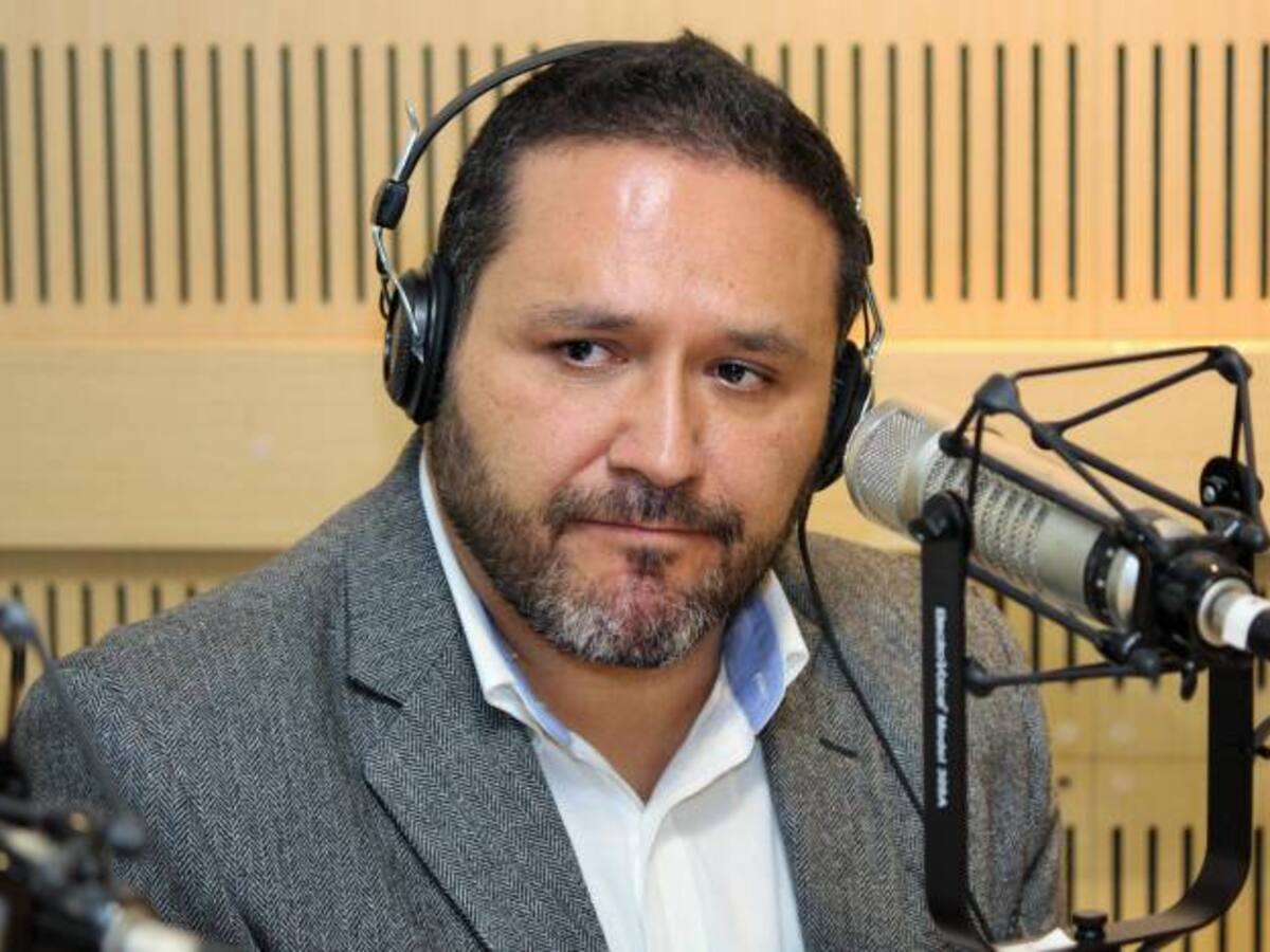 Hay que empezar a deslegitimar la creencia de que agredir está bien: J. Felipe Mejía