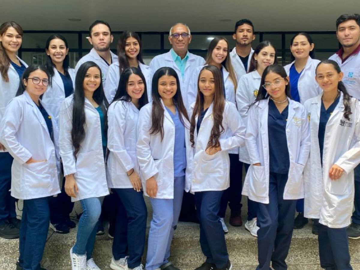 Investigadores colombianos exponen trabajos en Italia