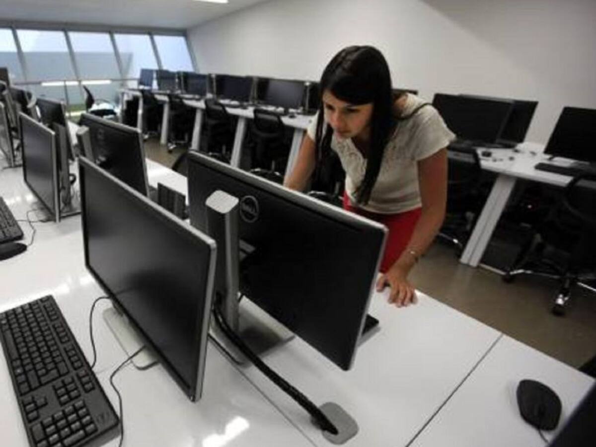 Cancillería habría pagado por un sistema electrónico que no sirve