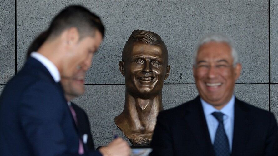 Estatua de Cristiano Ronaldo en el aeropuerto de Madeira. Foto: Getty Images