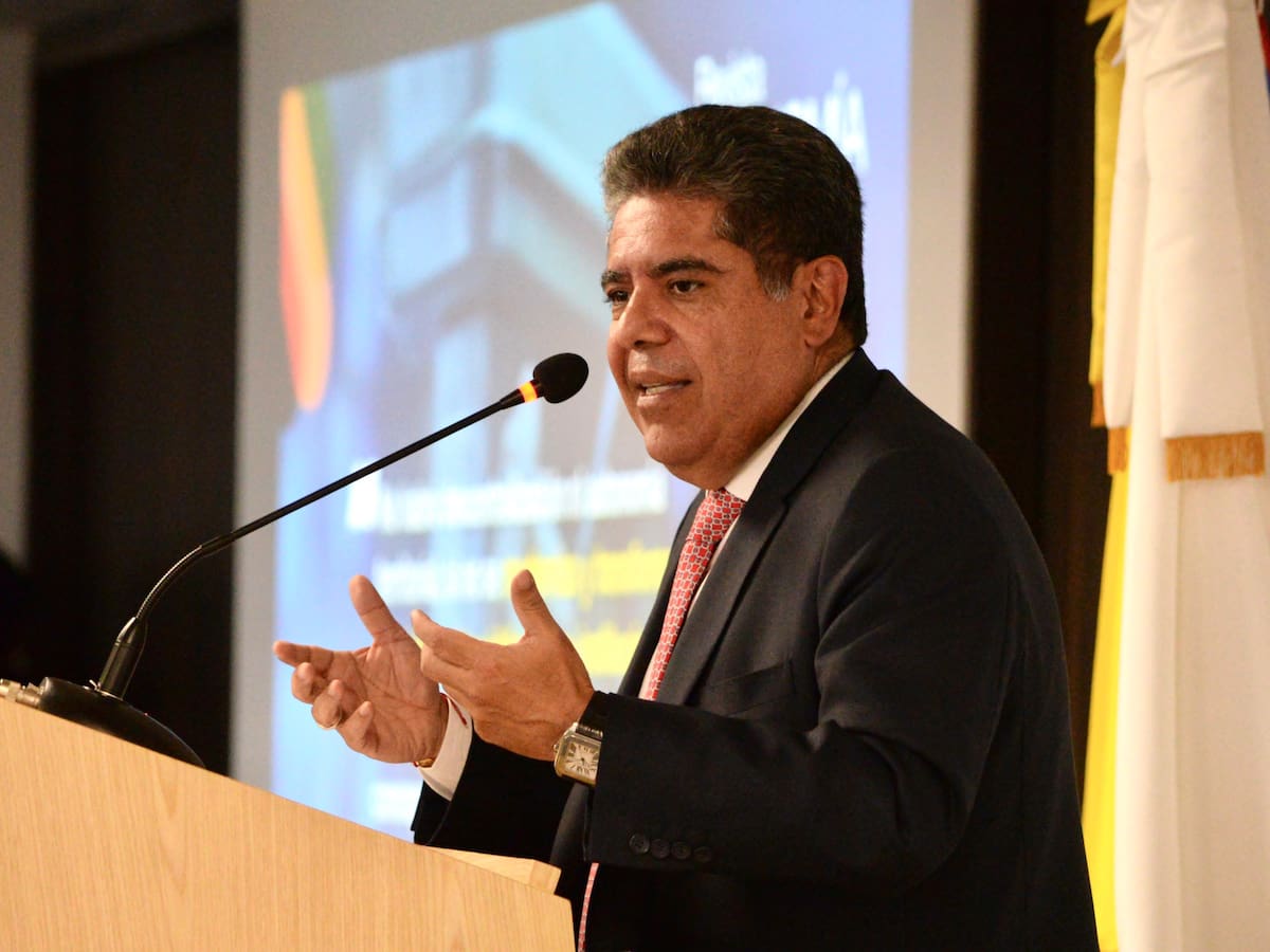 Ejecución de los recursos ha impedido la implementación de los Acuerdos de Paz: Contralor