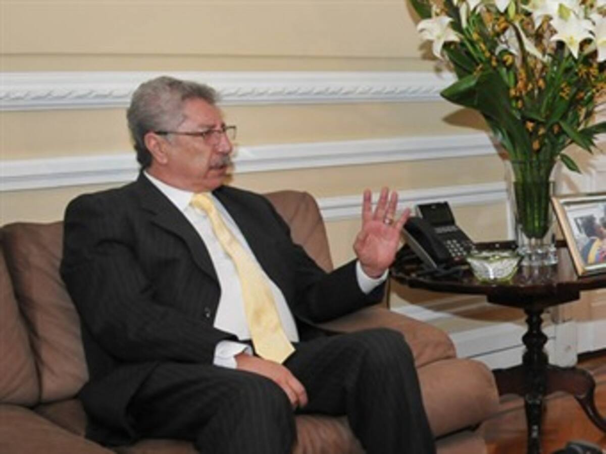 El presidente Santos se reunió con Tarcisio Mora para definir reemplazo en alcaldía de Bogotá