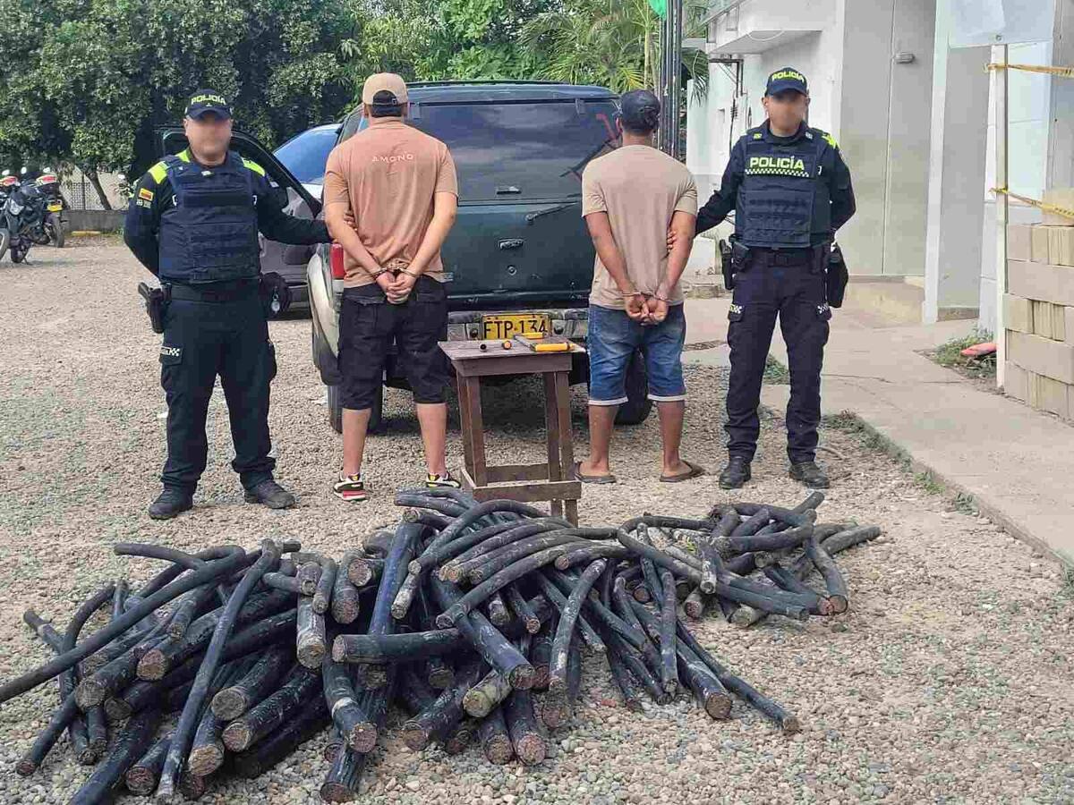 Capturan a dos hombres que habrían robado más de 200 metros en cableado de fibra óptica en Cartagena