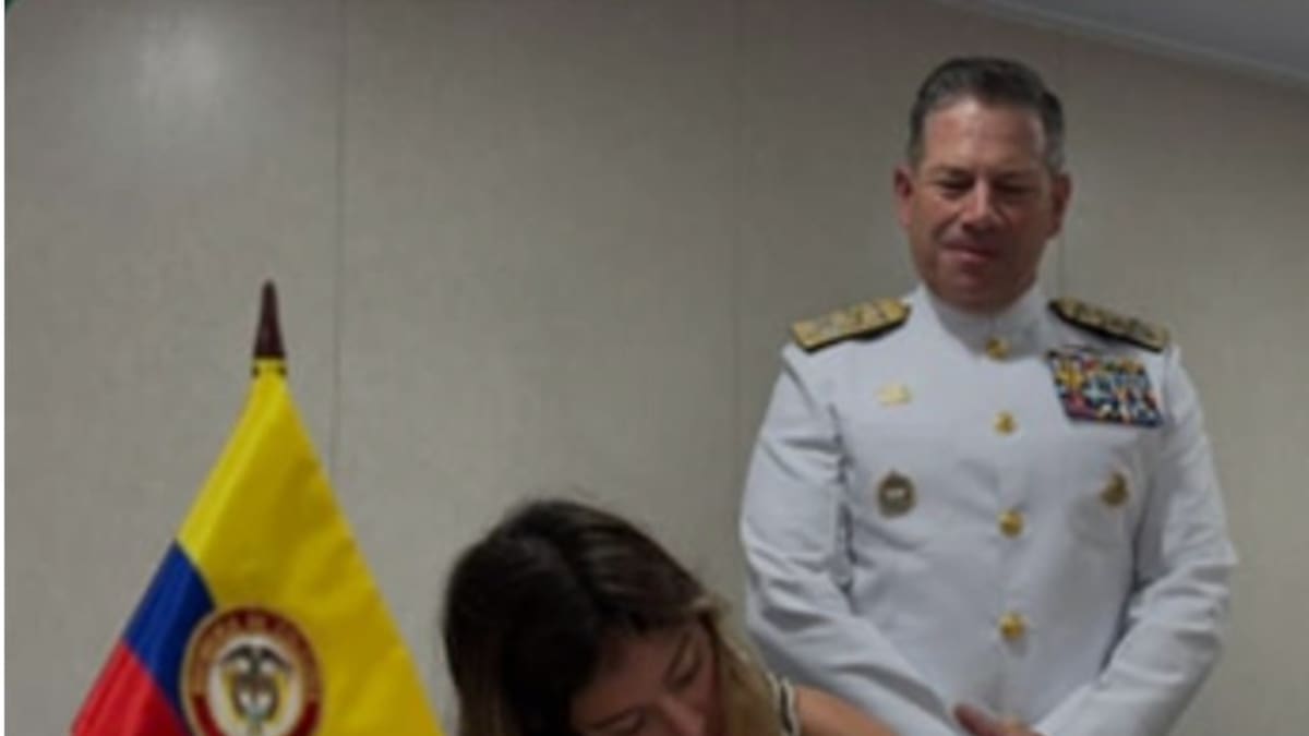 Hija de Petro es nombrada madrina del buque ARC “24 de Julio” y desata polémica