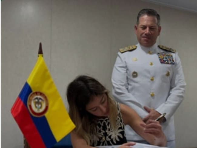 Antonella Petro es nombrada madrina del ARC '24 de Julio'