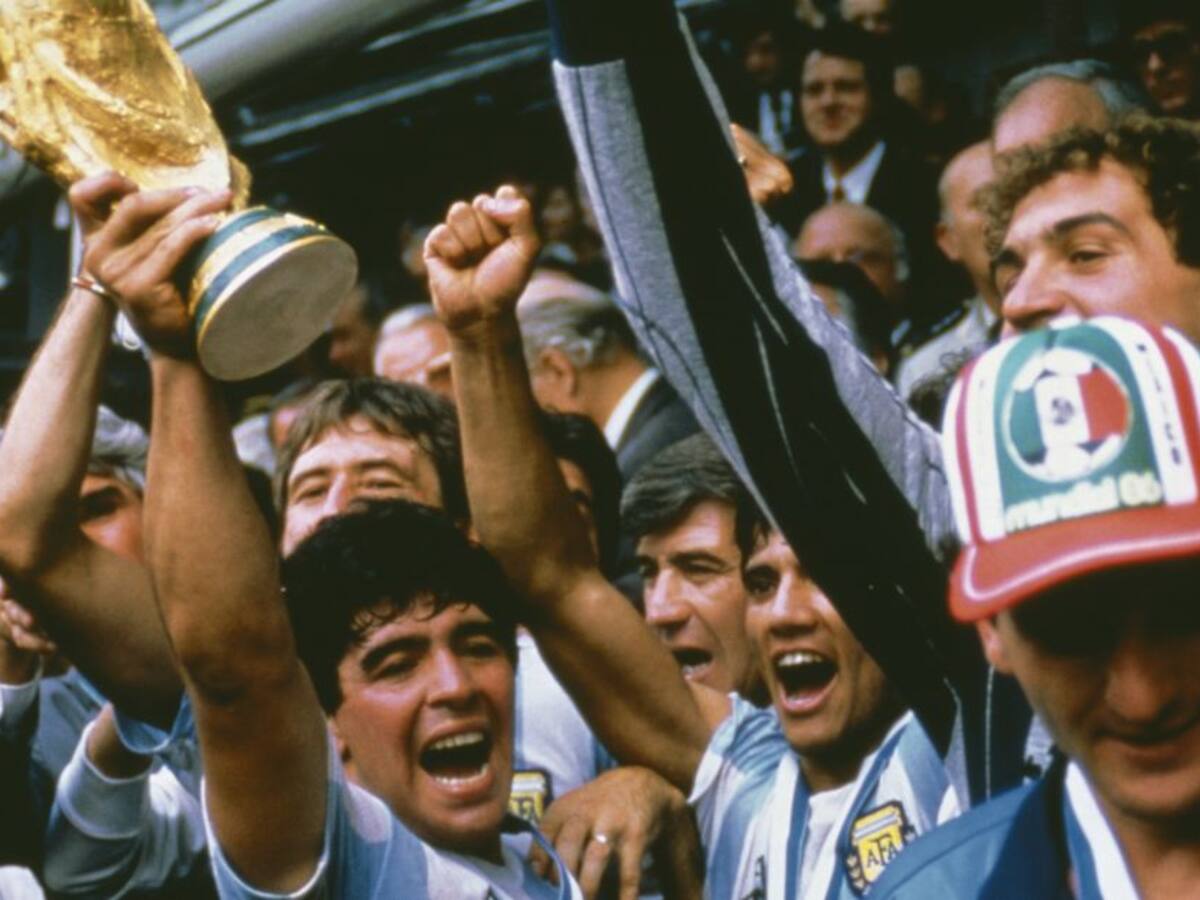 Luto total en Argentina: así se registró la muerte de Diego Maradona