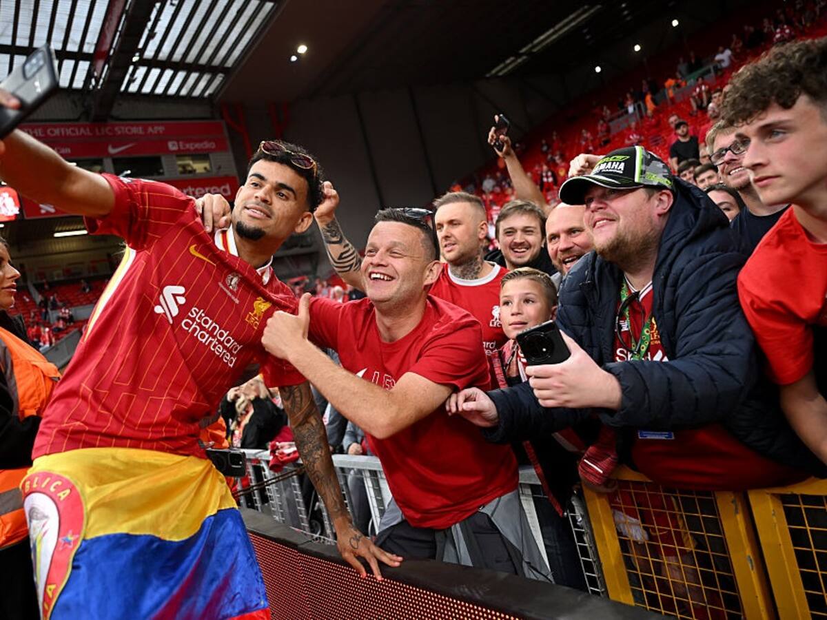 Hinchas del Liverpool despiden a Luis Díaz en medio de agradecimientos: “Lo diste todo”