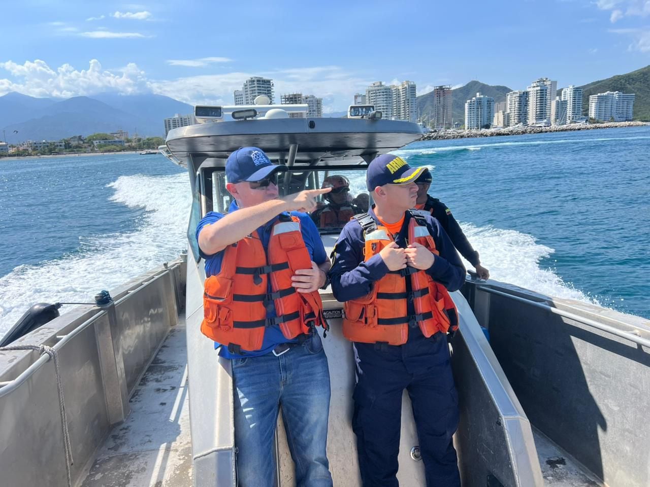 Santa Marta refuerza seguridad integral en playas y puntos de ingreso durante la Semana Santa/ Alcaldía de Santa Marta.