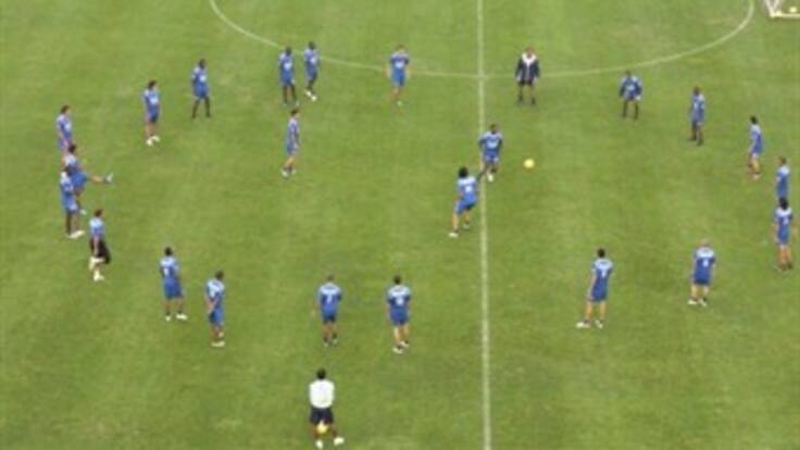 Con trece jugadores inicia trabajos la Selección Colombia