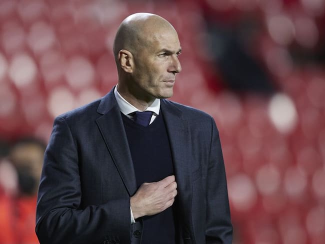 Zidane: “Cómo voy a decir a mis jugadores que me voy ahora, es mentira”