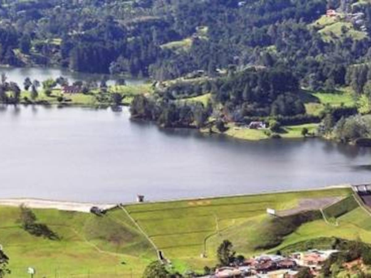 Nivel de reservas en embalses baja al 56% por fenómeno de El Niño: XM