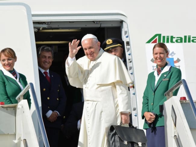 Papa Francisco admite que trató de ayudar en las negociaciones de paz con las Farc.