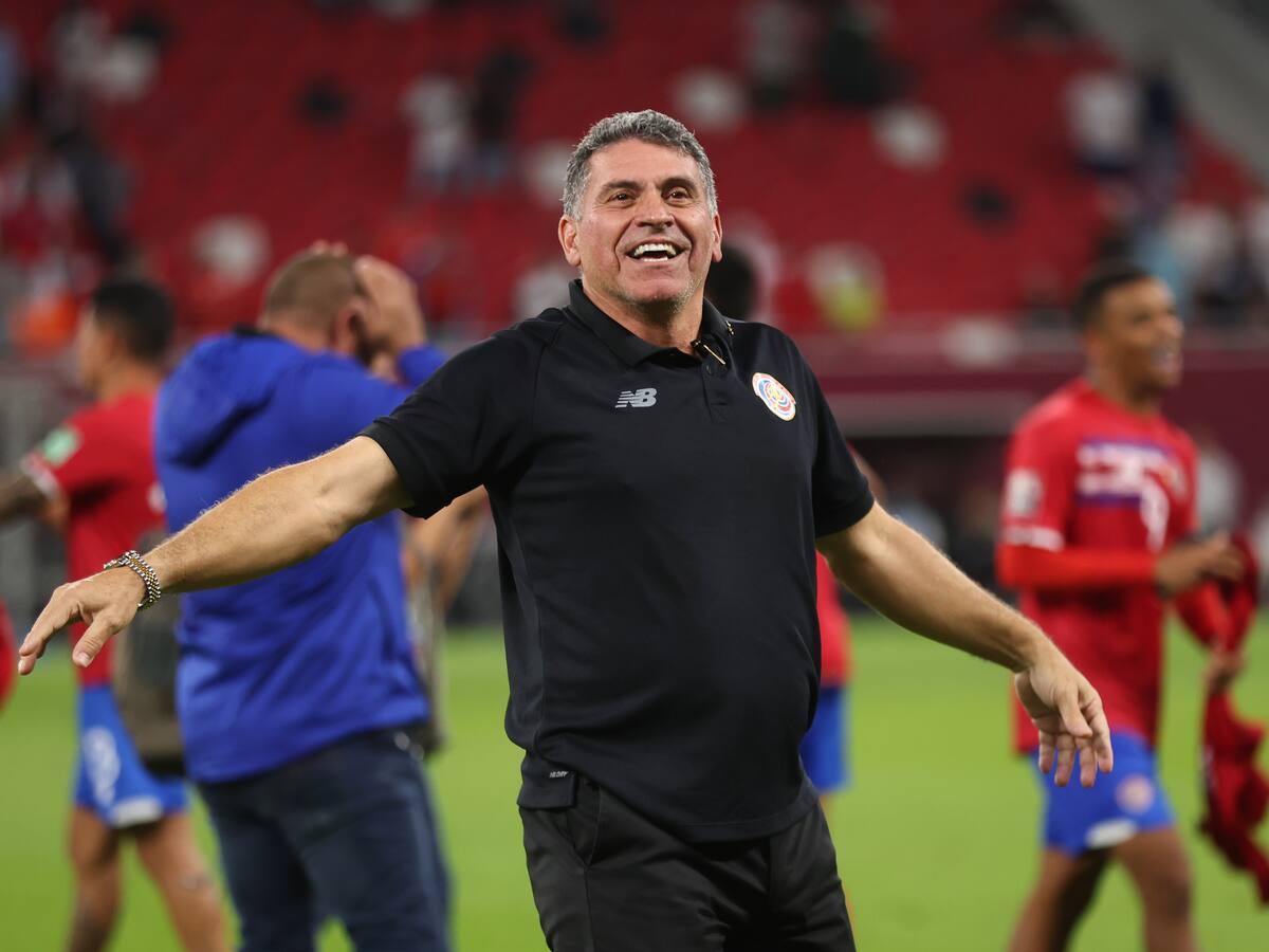 “Si el futbolista estudia, es muchísimo mejor”: Luis Fernando Suárez