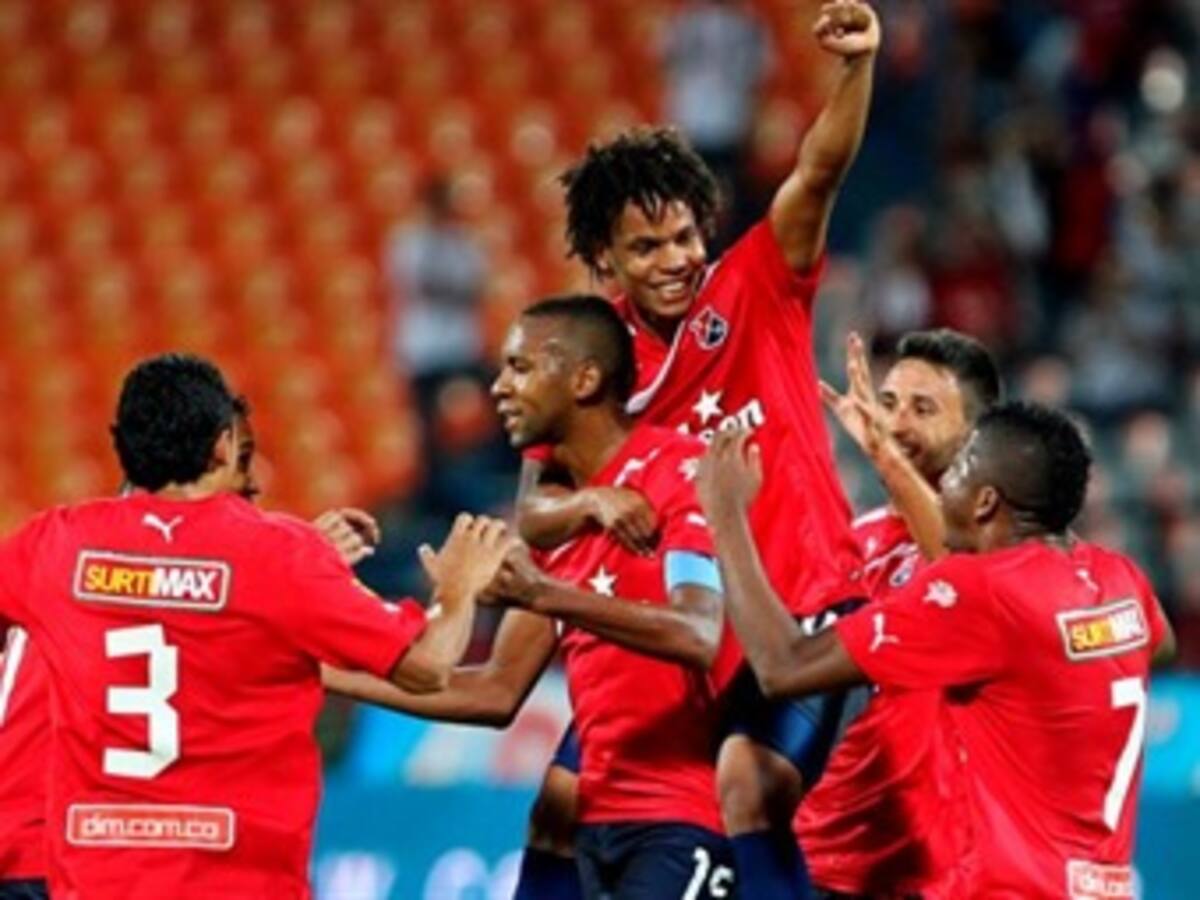 Resumen 7:30 am: Independiente Santa Fe juega a las 8:30 pm contra Gremio Brasil