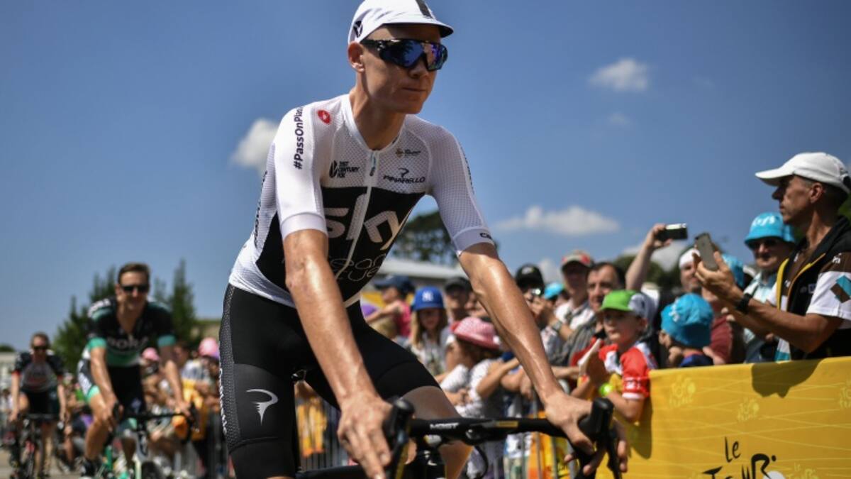 Froome: "Esperamos la montaña, tenemos un equipo muy fuerte"