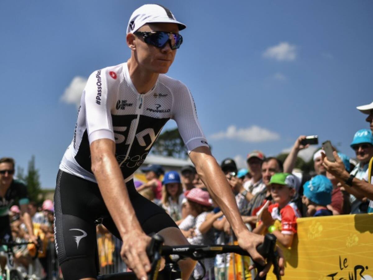 Froome: "Esperamos la montaña, tenemos un equipo muy fuerte"