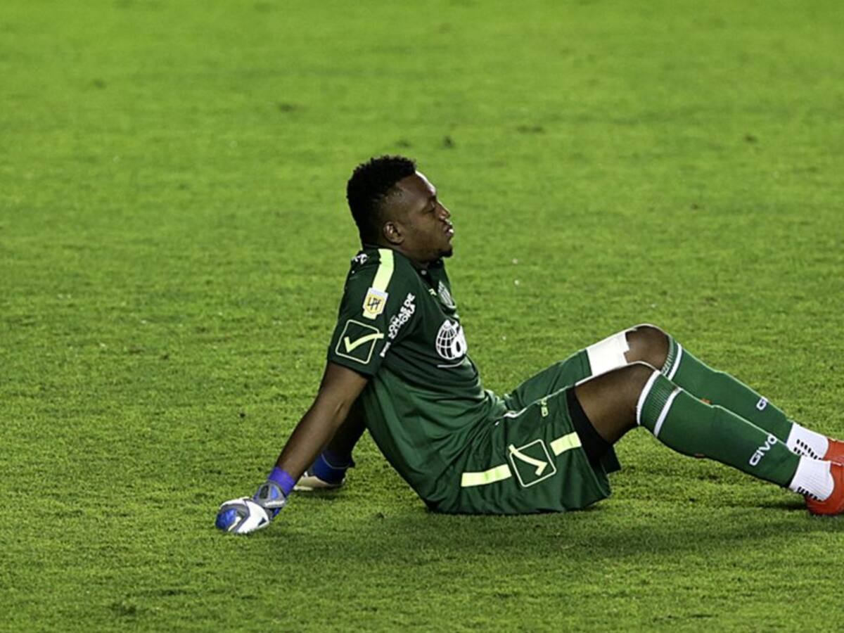 Iván Arboleda, figura con Banfield y terminó pidiéndole perdón a su esposa