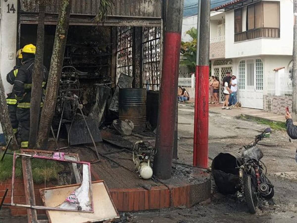 Con pronóstico reservado permanece una de las dos personas heridas en un incendio en Ibagué