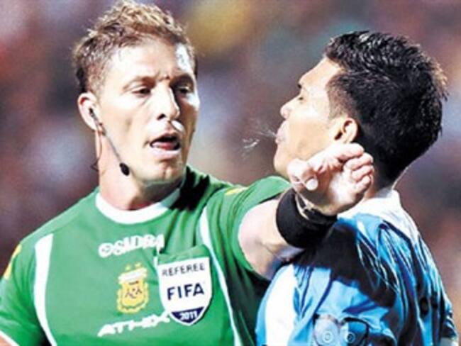 Teófilo Gutiérrez recibiría entre 10 y 30 fechas de sanción en el fútbol argentino