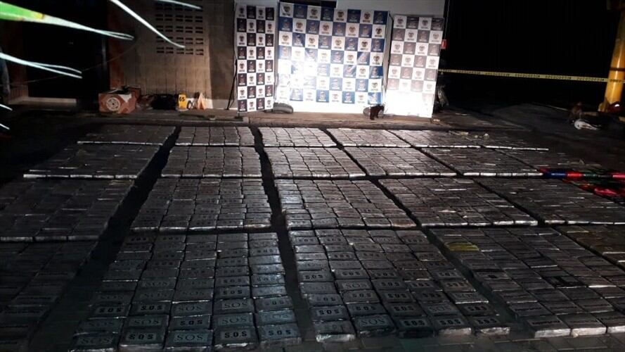 La droga incautada pertenecía al Clan del Golfo. Foto: Armada Nacional