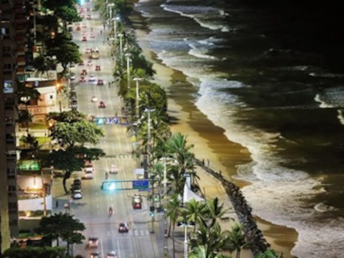 Brasil podrá cerrar hoteles con precios abusivos durante Copa, según ministro