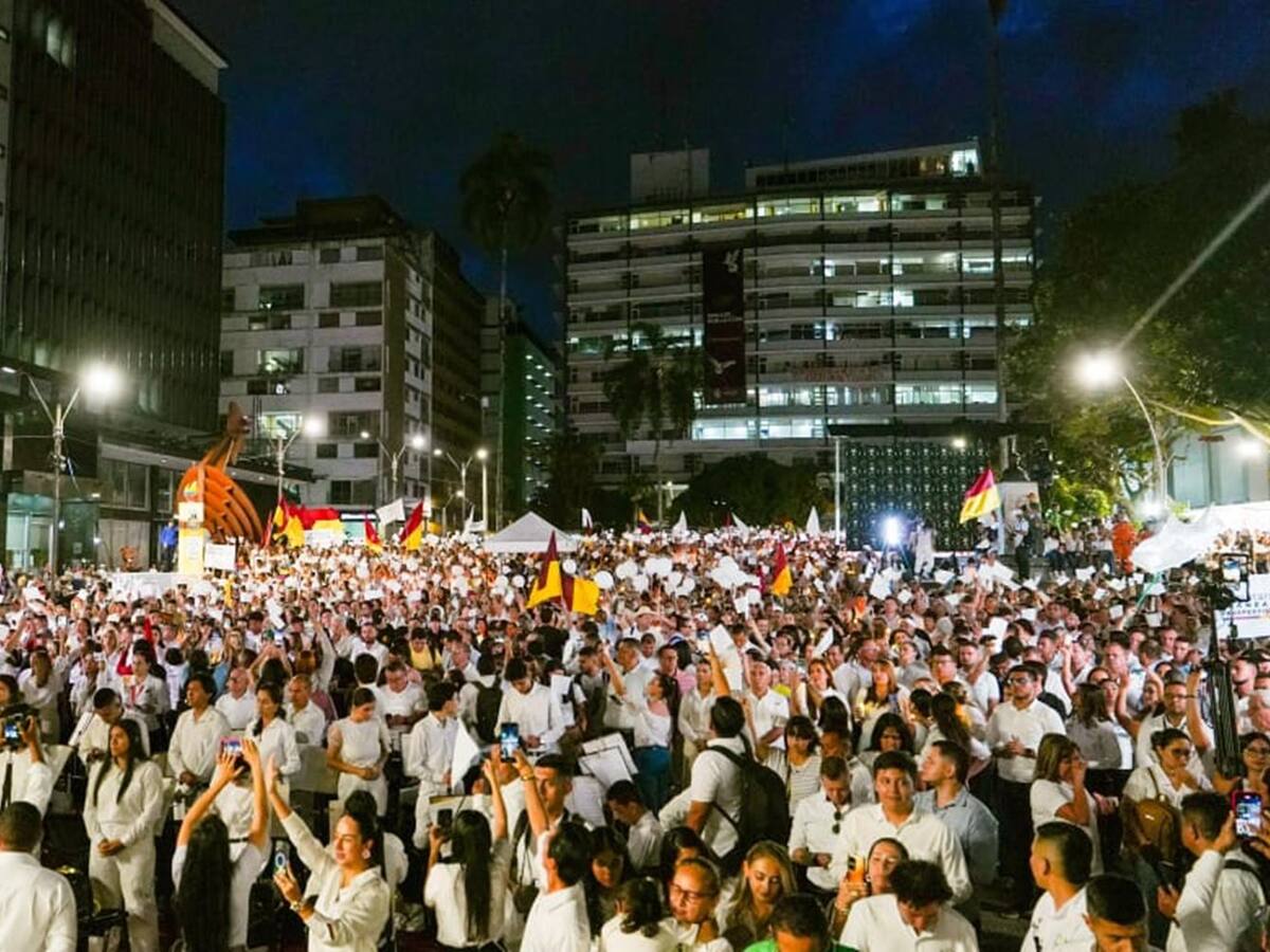 Miles de tolimenses se unieron a la jornada ´Una Luz Por la Vida´