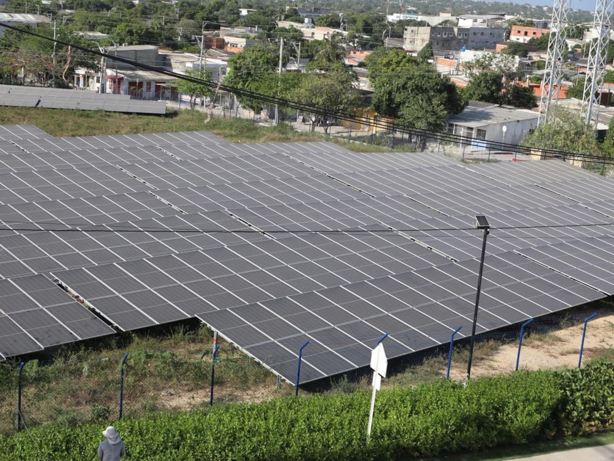 Barranquilla estrena su primera comunidad energética que beneficiará a más de 700 familias