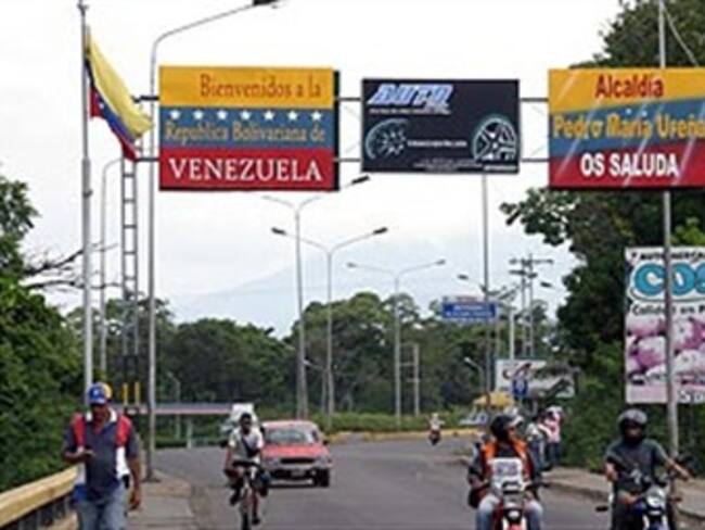 Hay injerencia de Bacrim colombianas en frontera con Venezuela: Gobernador del Táchira
