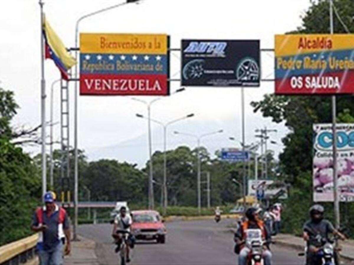Hay injerencia de Bacrim colombianas en frontera con Venezuela: Gobernador del Táchira